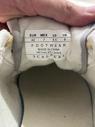 Scalpers Henry Sneakers