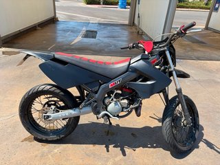 Derbi Senda Extrem Supermotard Negra/Roja