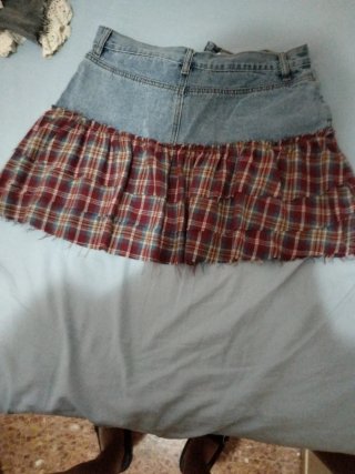 Falda tejana corta volantes
