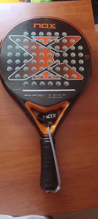 Pala de pádel NOX Equation Advanced