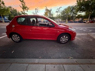 Peugeot 206 2011