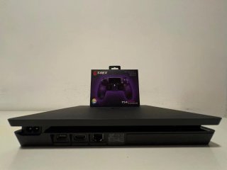 PS4 (PlayStation 4) Negra + Juegos y Mandos