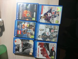 Pacchetto 6 Videogiochi PS Vita