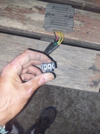 Regulador Corriente Honda SH