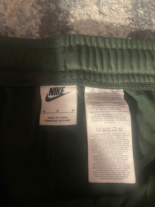 Calças Nike Verdes