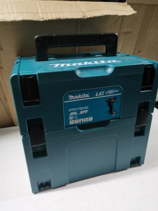 Conjunto de 2 maletines Makita makpac tipo 2 y 3.