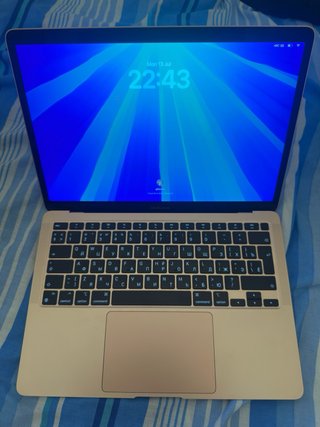 MacBook Air M1 - Oro