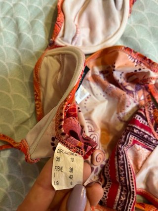 Bikini fantasia etnica arancio e rosso