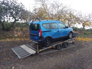 Remolque 2 ejes 3500 kg portacoche