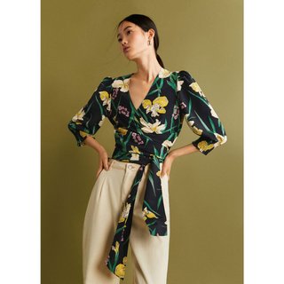 Blusa estampada flores negras y amarillas