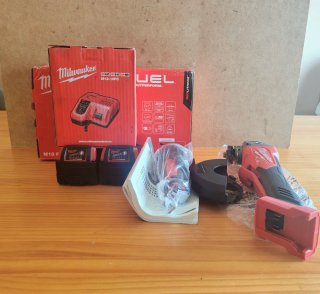 Milwaukee Amoladora M18 Fuel