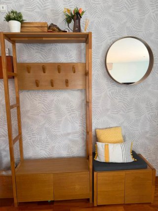 Mueble recibidor madera y tela