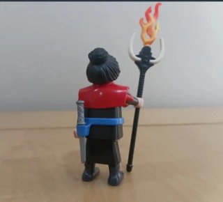 Playmobil Guerrero Samurái con Antorcha
