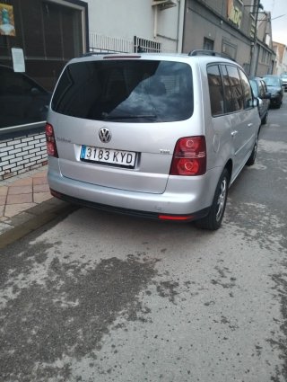 Volkswagen Touran 2009