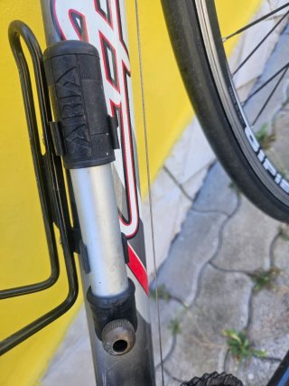 Bici da corsa Angelini carbonio