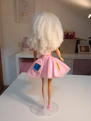 Barbie Maquillaje Twirlin Muñeca Rosa