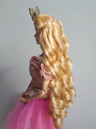 Barbie Clara