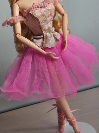 Barbie Clara