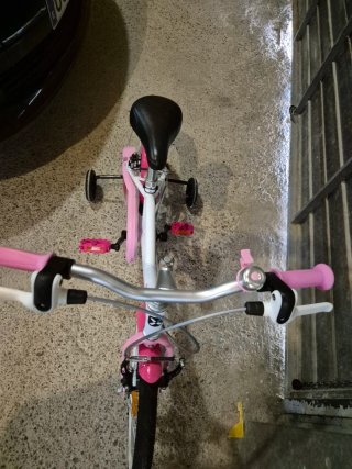 Bicicleta infantil niña Btwin rosa nueva
