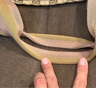 Bolso Tote Gucci GG Beige y Dorado