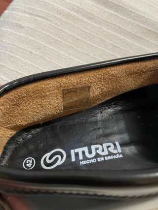 Zapatos Iturri Negros
