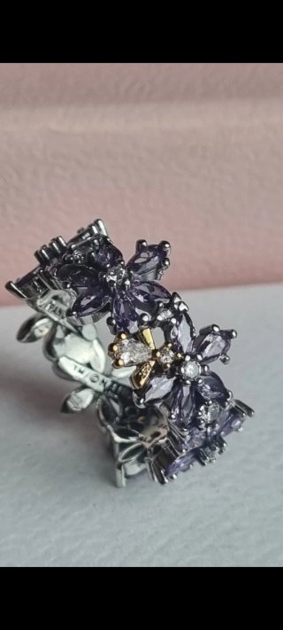 Anillo Pandora Flor Abeja Morado Los Bridgerton