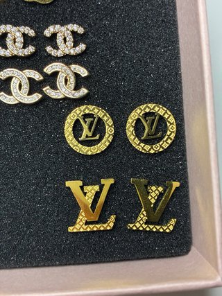 Pendientes de Lujo Chanel, Gucci, LV