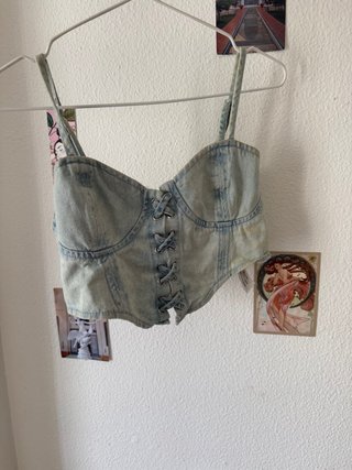 Top vaquero Bershka con cordones