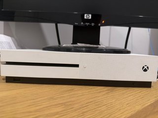 Xbox One S Blanca