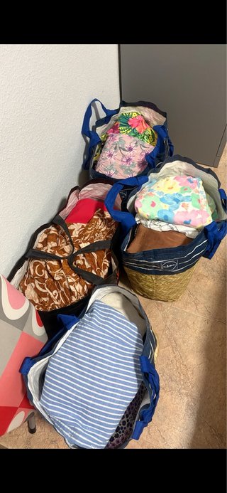 Lote de ropa leer descripción