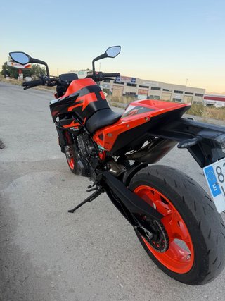 KTM 890 Duke GP 2022