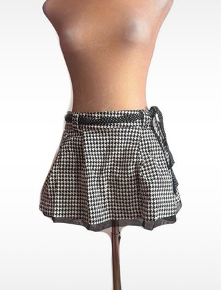 Falda mini pata de gallo