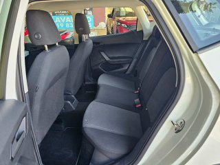 SEAT Arona TSI Muy Nuevo Reestreno año 2022