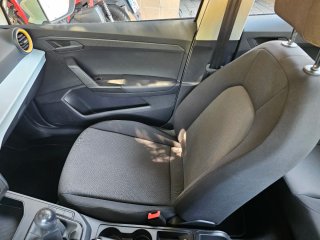 SEAT Arona TSI Muy Nuevo Reestreno año 2022