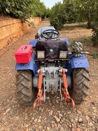 Tractor Ebro A-30 Articulado