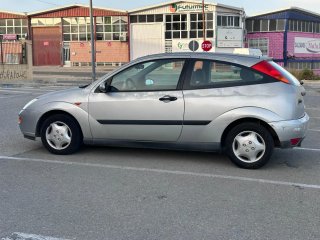 Ford Focus 2000