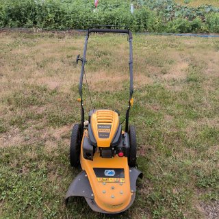 Cortacésped Cub Cadet de hilo