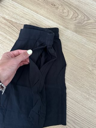 Shorts H&M negros, muy frescos
