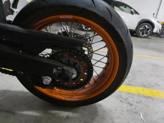 KTM 690 SMC-R Supermoto 2013