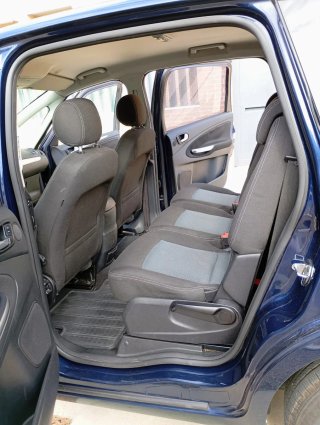 Ford S-MAX 2013