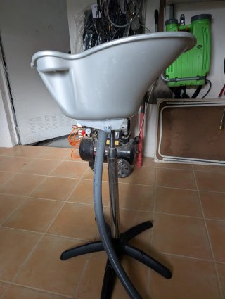 Lavacabezas portátil ajustable