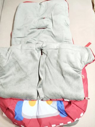 Silla de paseo gris,saco de invierno y funda veran