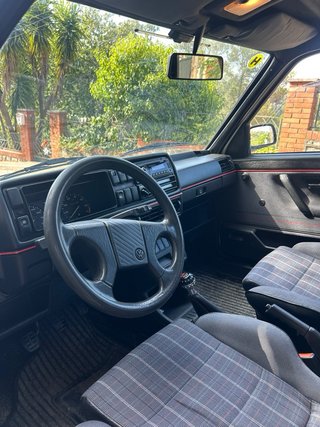 Volkswagen Golf GTI 1989