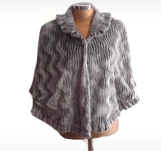 Capa pelo sintético elegante invierno gris