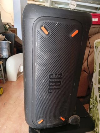 Altavoz JBL partybox 310