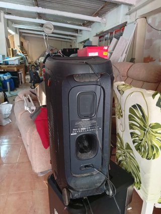 Altavoz JBL partybox 310