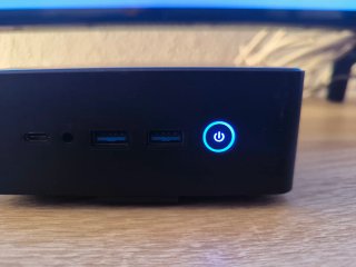 Mini PC SZBOX Ryzen 7 7735HS