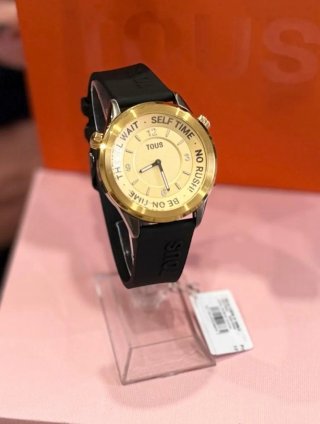 Reloj Tous Dorado y Negro