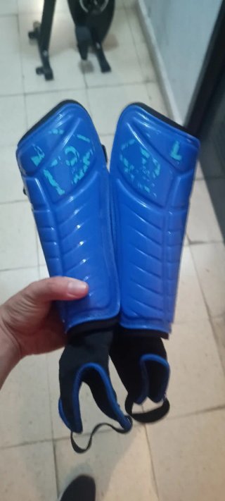 Espinilleras Fútbol Talla L Azul