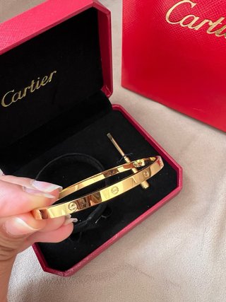 Pulsera Cartier Love Acero Inoxidable Dorado